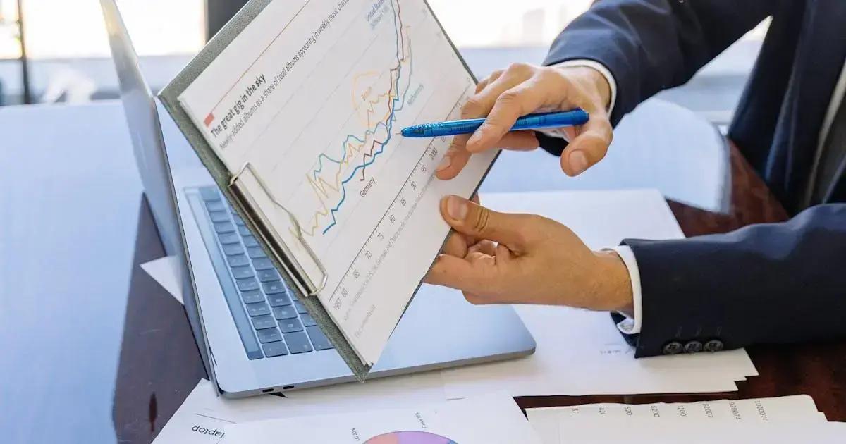 Insurance During Contract Gaps: Why Protection Matters